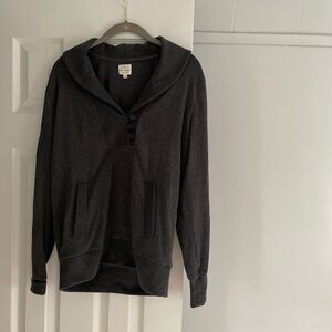 Gently worn Banana Republic sweatshirt